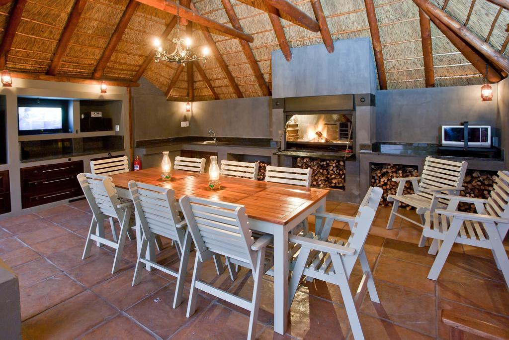 Miles B&B Guest House Оудсхорн Екстериор снимка