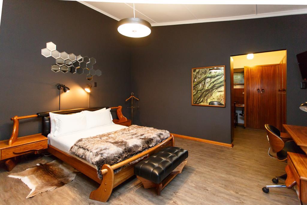 Miles B&B Guest House Оудсхорн Екстериор снимка