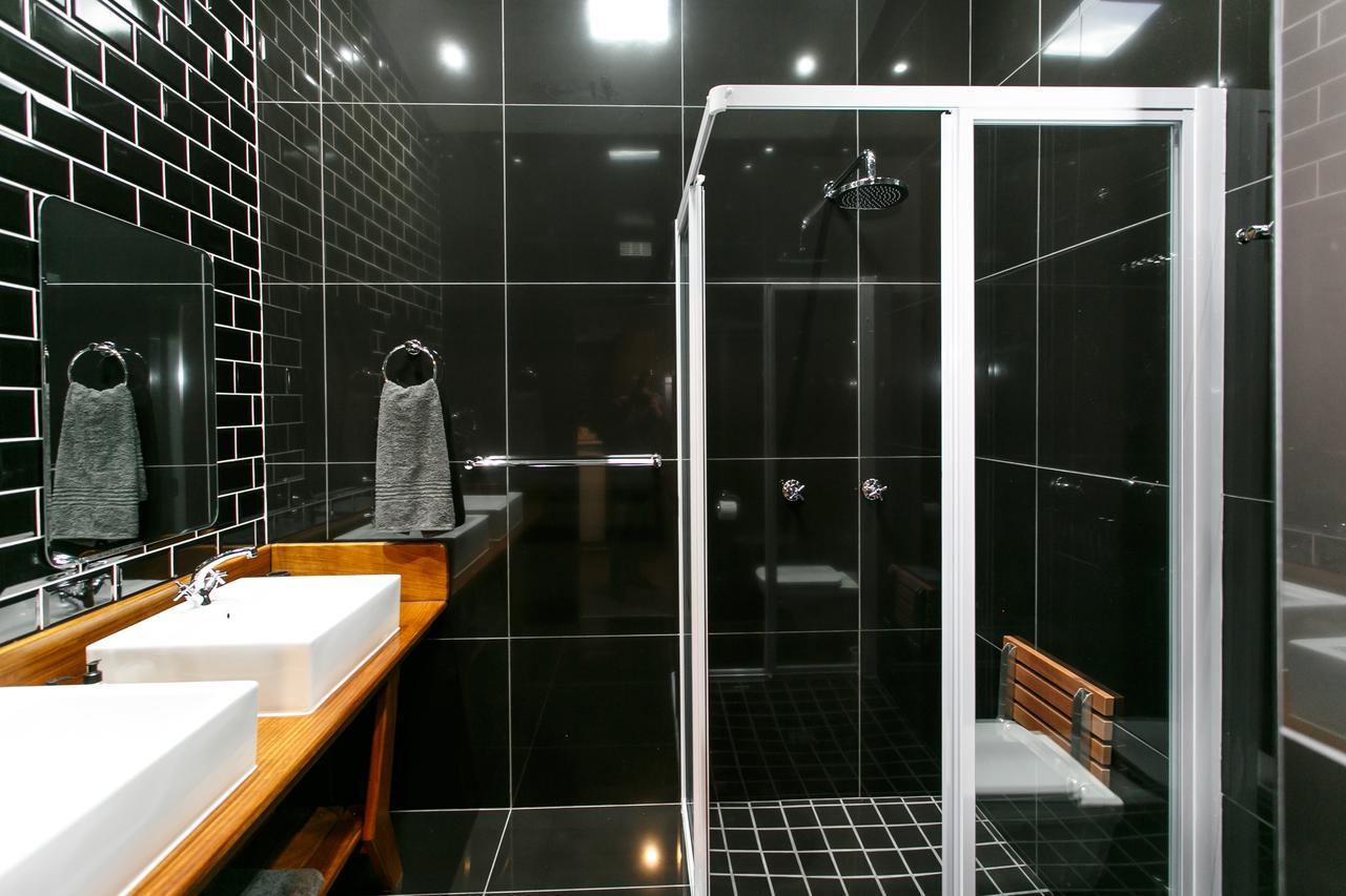 Miles B&B Guest House Оудсхорн Екстериор снимка