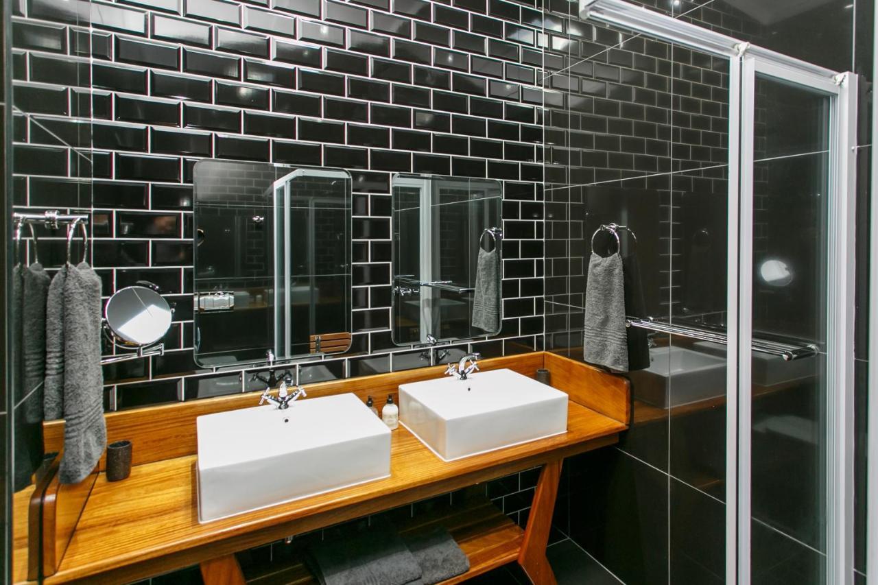 Miles B&B Guest House Оудсхорн Екстериор снимка